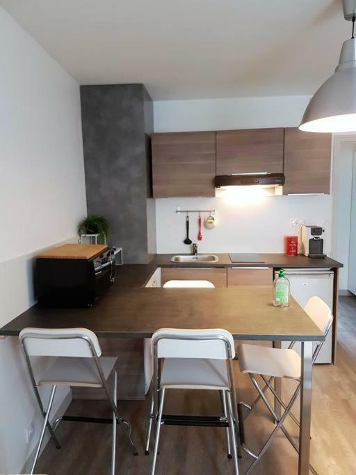 Tres Bel Appartement Centre Vitre Exterior photo