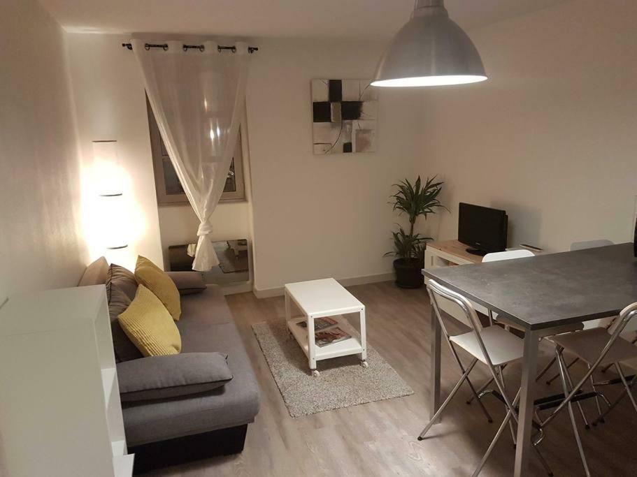 Tres Bel Appartement Centre Vitre Exterior photo
